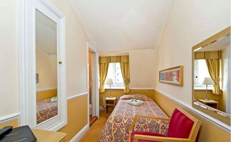 Kingswaypark Hotel At Park Avenue London Bilik gambar